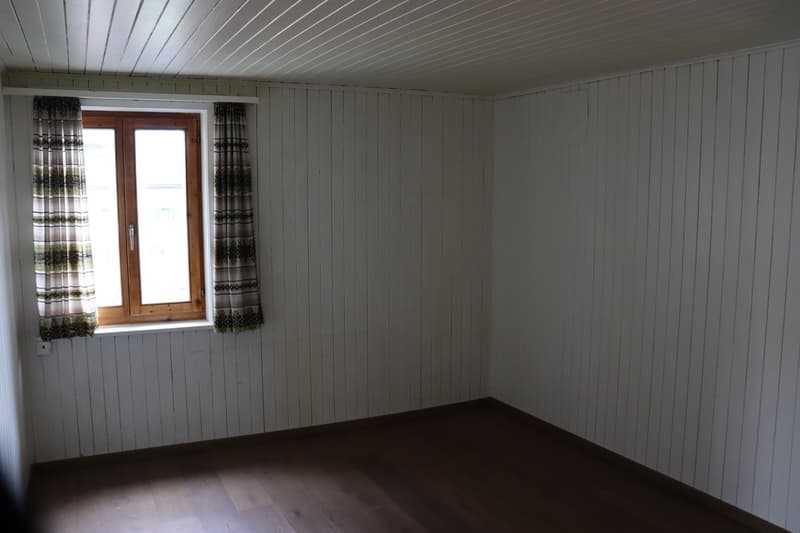 Haus im alten Stil zu verkaufen in Agarn VS (8)