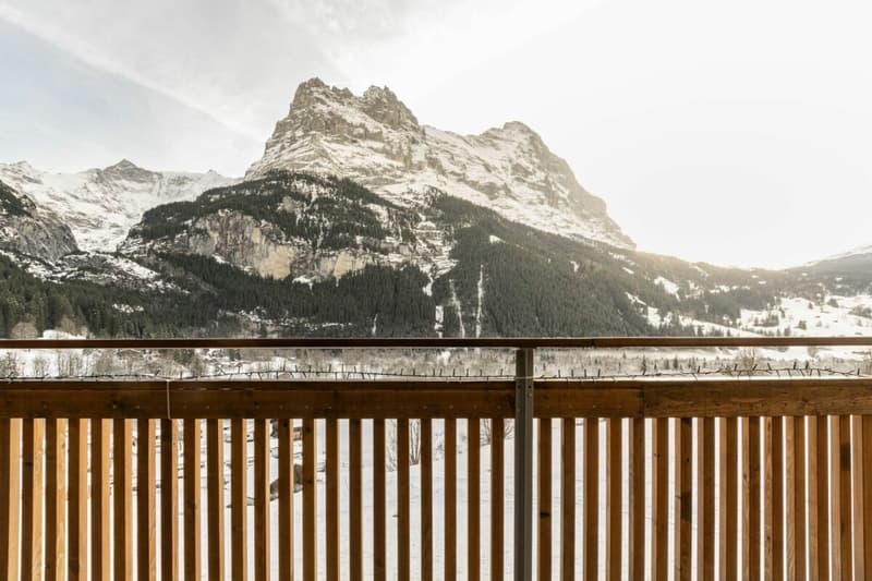 Grindelwald: Ruhige 3.5-Zimmer-Ferienwohnung mit Balkon und Gartensitzplatz (18)