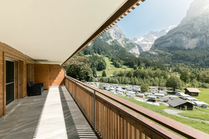 Grindelwald: Ruhige 3.5-Zimmer-Ferienwohnung mit Balkon und Gartensitzplatz (16)