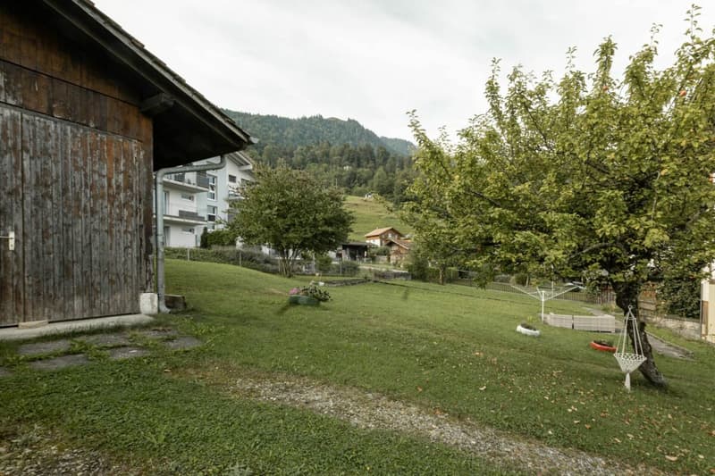Building Plot with an Attractive Construction Project in Leissigen (7)