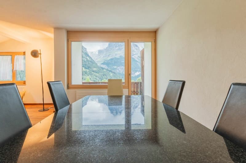Schöne 3.5-Zimmerwohnung mit traumhafter Aussicht zur Dauermiete (8)