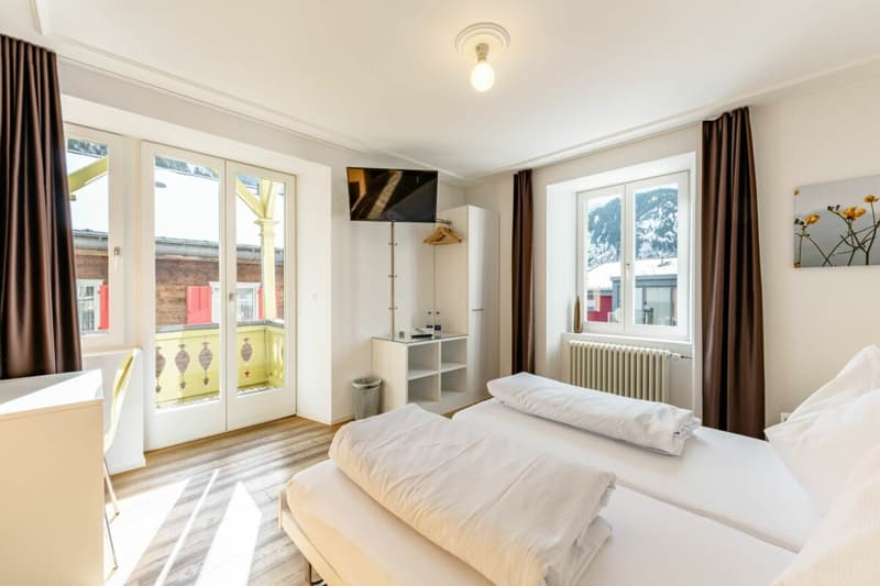 Doppelzimmer des Hotels Vallatscha bei Disentis