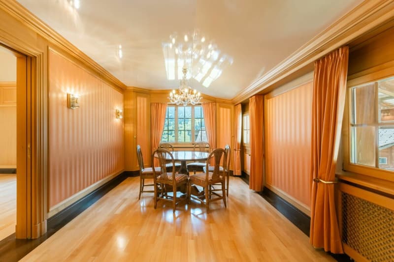 5.5-Zimmerwohnung im Chalet Uf dr Husmatten mit Bergsicht (3)