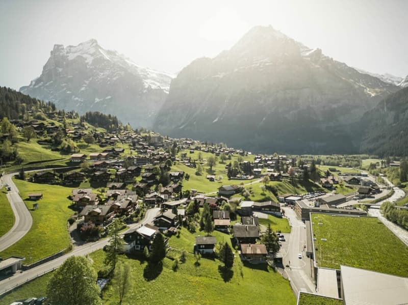Wohnen mit Aussicht - Exklusive 4.5-Zimmerwohnung im Chalet Nagano (24)