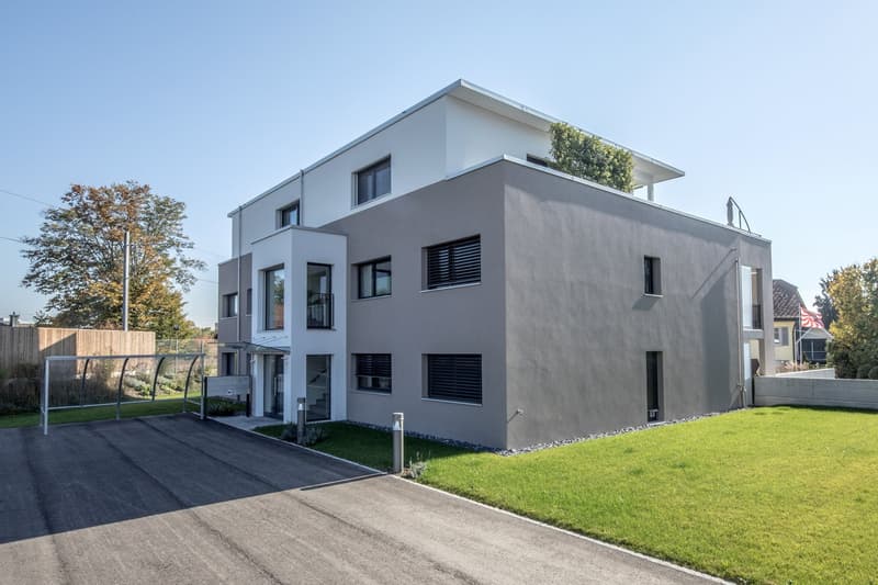 Aussenparkplatz an zentraler Lage in Biberist zu vermieten (3)