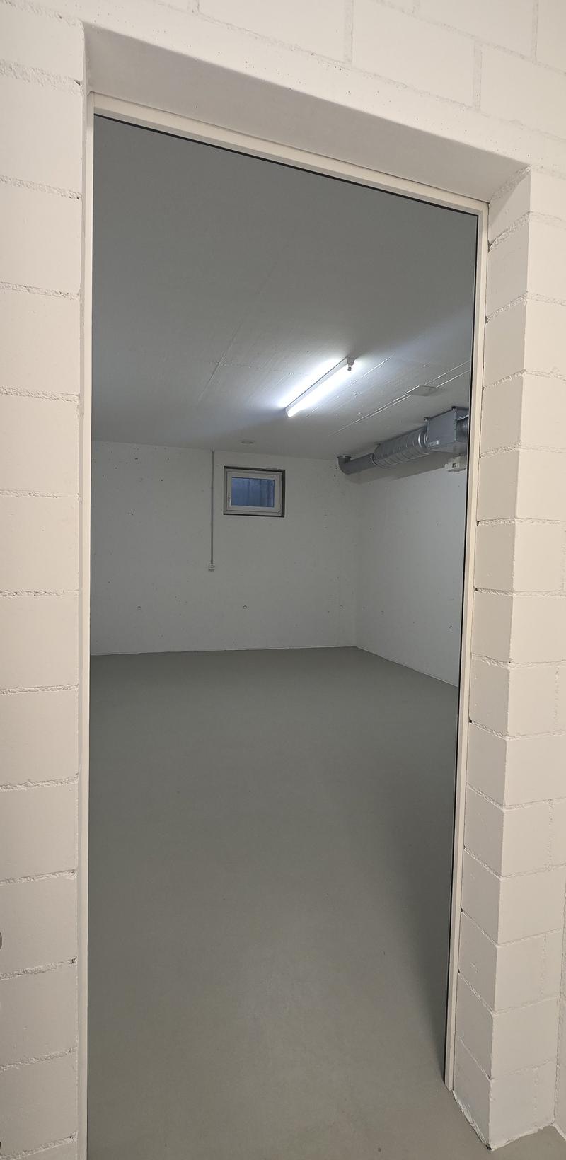Bastelraum zu vermieten (6)