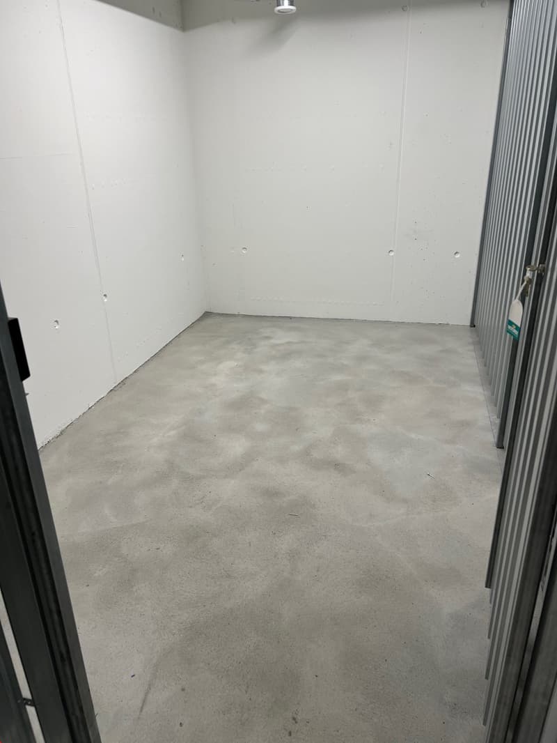 grosszügige 2.5-Zimmer- Eigentumswohnung Parterre (8)