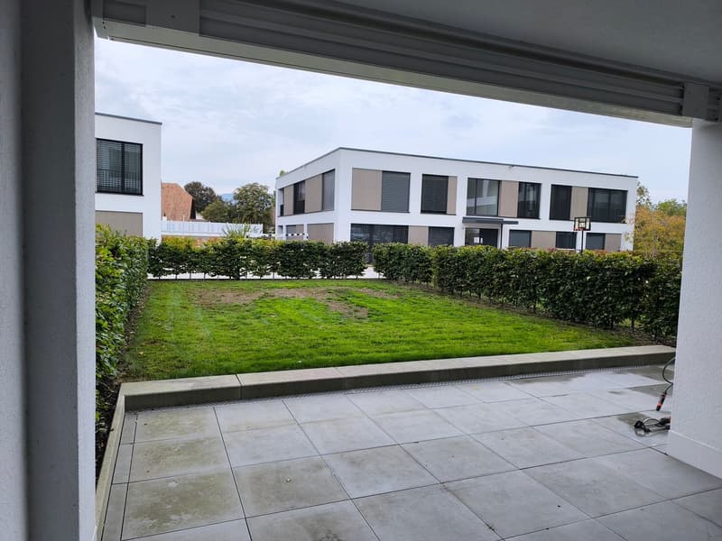 grosszügige 2.5-Zimmer- Eigentumswohnung Parterre (9)