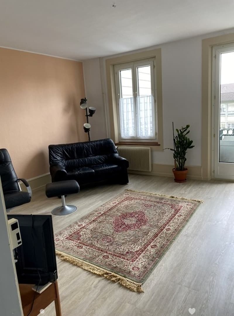 APPARTEMENT 3 PIÈCES À BIEL/BIENNE (BE), MEUBLÉ (1)