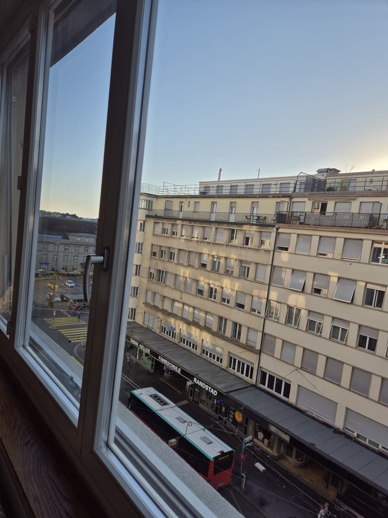 APPARTEMENT 3 PIÈCES À BIEL/BIENNE (BE), MEUBLÉ, DURÉE DÉTERMINÉE (9)