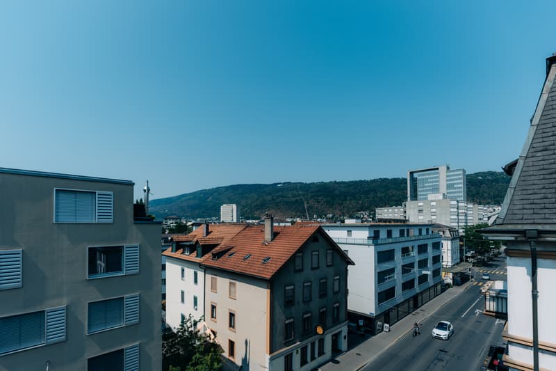 APPARTEMENT 4½ PIÈCES À BIEL/BIENNE (BE), MEUBLÉ, DURÉE DÉTERMINÉE (3)