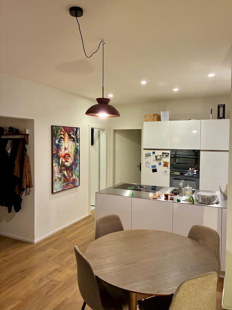 APPARTEMENT 2½ PIÈCES À FRIBOURG, MEUBLÉ, DURÉE DÉTERMINÉE (2)