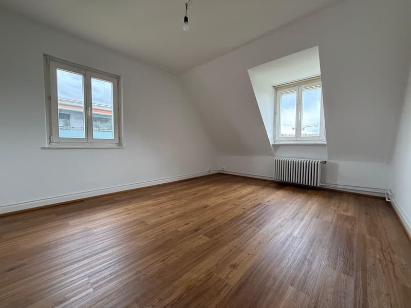Appartamento mansardato luminoso (5)