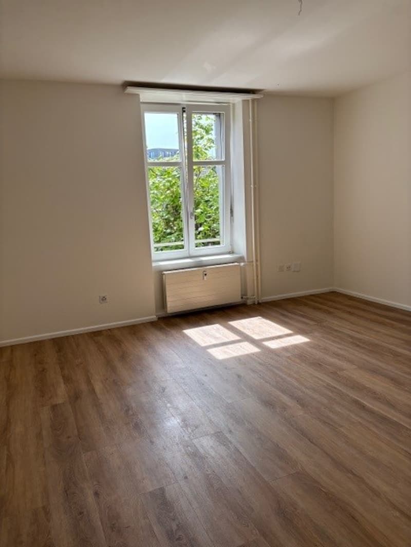 Schöne, helle 2-Zimmerwohnung an ruhiger Lage mit gedecktem Balkon (7)