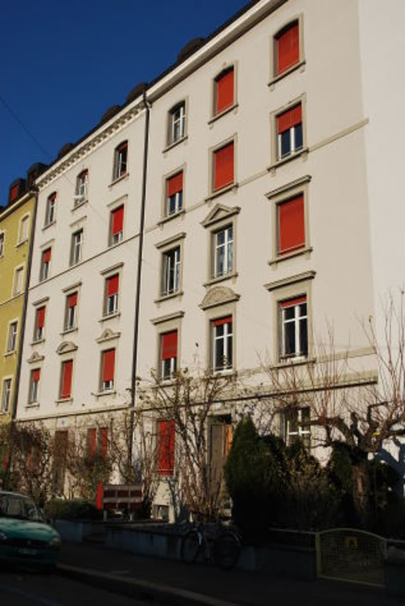 Schöne, helle 2-Zimmerwohnung an ruhiger Lage mit gedecktem Balkon (10)