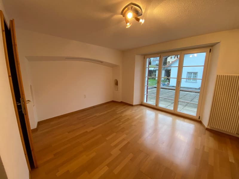 5.5-Zimmer Altbauwohnung an ruhiger Lage (13)