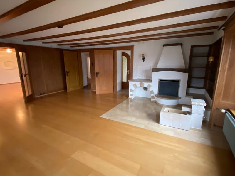 5.5-Zimmer Altbauwohnung an ruhiger Lage (2)