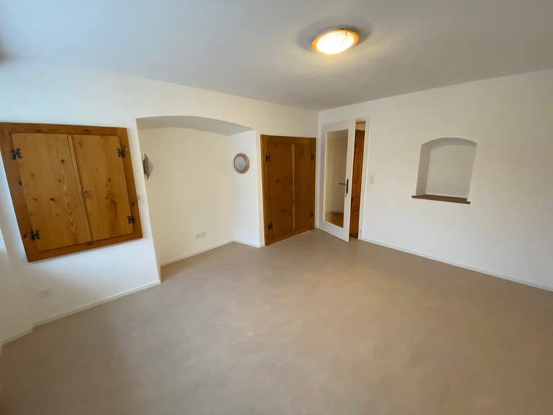 5.5-Zimmer Altbauwohnung an ruhiger Lage (10)