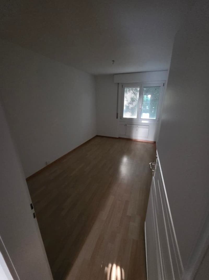 Helle 4-Zimmer-Wohnung mit sonnigem Gartensitzplatz in Belp – ab Juli 2026 verfügbar (7)