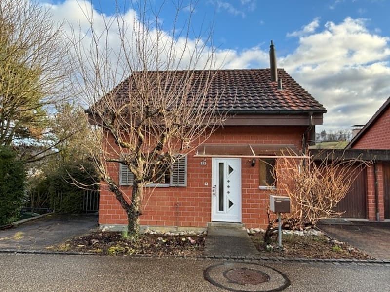 Gepflegtes 5½-Zimmer-Einfamilienhaus an ruhiger und sonniger Lage (25)