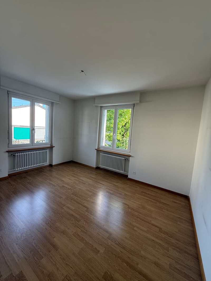Helle 4-Zimmer-Wohnung mit Balkon in Pratteln (8)