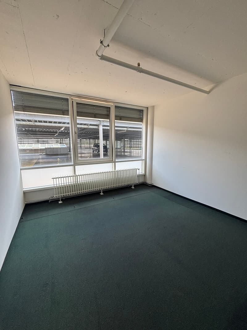 Die Räume werden noch sanft renoviert.