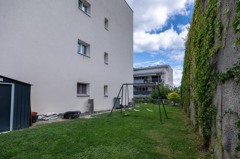 Modern wohnen mit eigenem Garten - attraktive 4.5-Zimmer-Wohnung (2)