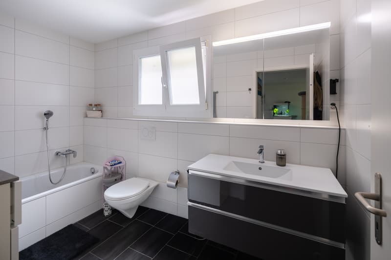Modern wohnen mit eigenem Garten - attraktive 4.5-Zimmer-Wohnung (6)
