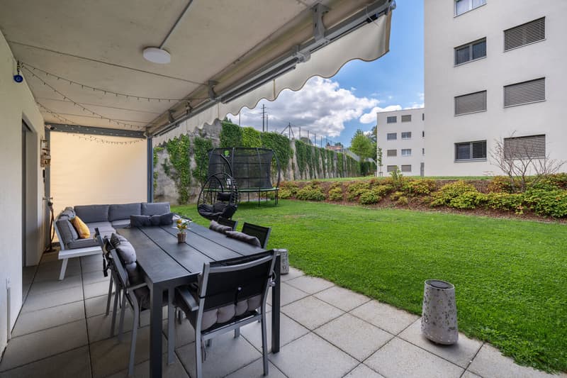 Modern wohnen mit eigenem Garten - attraktive 4.5-Zimmer-Wohnung (1)