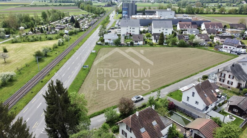 Investmentmöglichkeit: 6023m² Bauland zu verkaufen! (1)