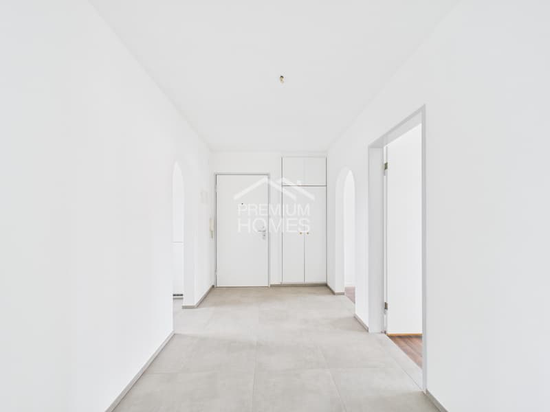 Renovated Dream Home - Available Immediately (3)