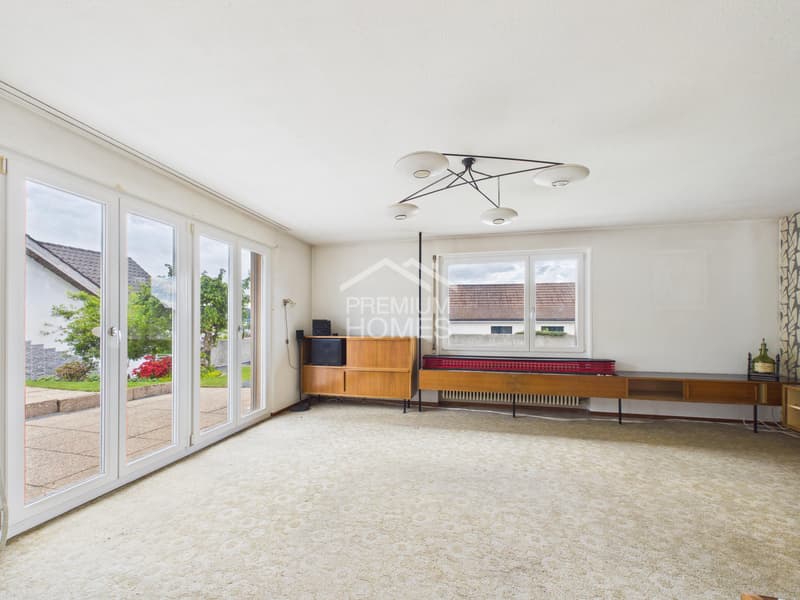 Familienhaus mit Einliegerwohnung - Potenzial an bester Lage (11)