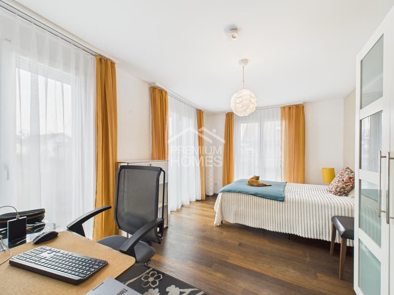 Exklusive Designvilla mit Garten und Weitsicht (7)