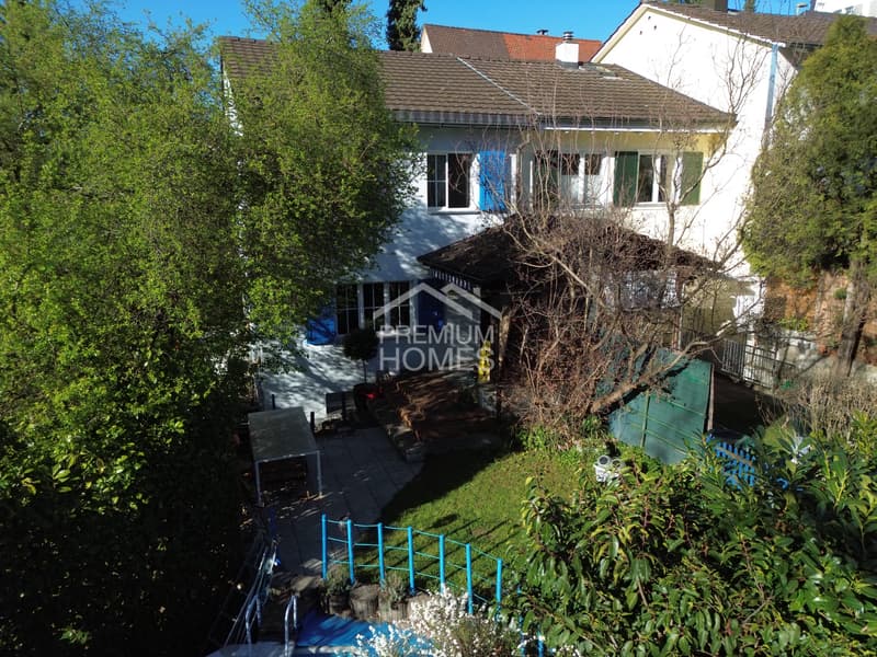 Attraktives Reiheneckhaus mit viel Privatsphäre und Garten (9)
