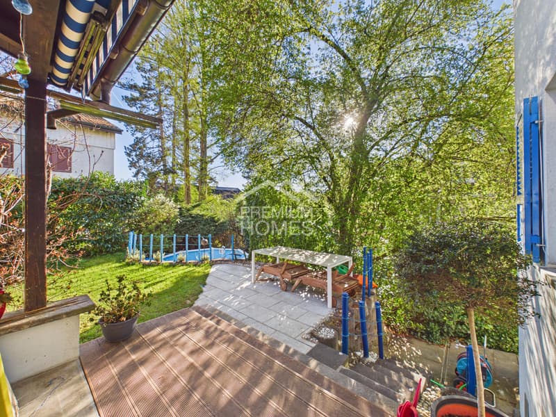 Attraktives Reiheneckhaus mit viel Privatsphäre und Garten (8)