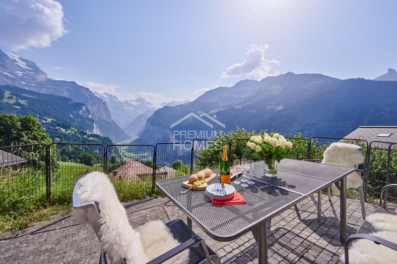 Exklusives Wohnen mit Jungfrau-Panorama (2)