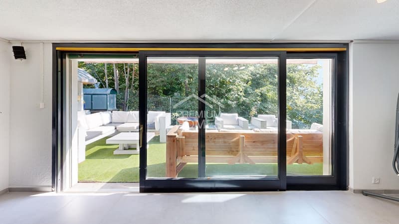 Luxus Aussicht und Privatsphäre mit vielen Extras (13)