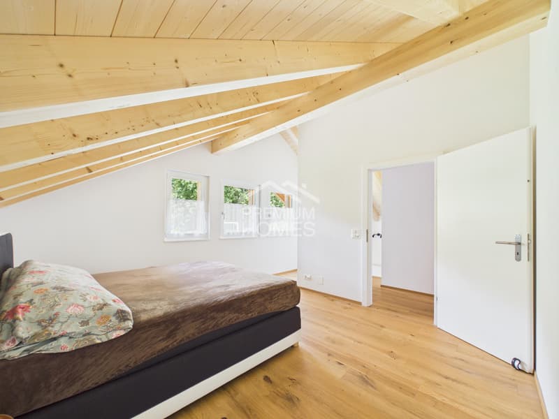 Ein Zuhause mit Niesenblick - grosszügige 5.5-Zimmer-Maisonette! (5)