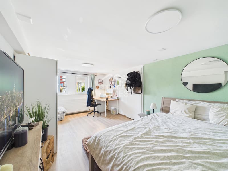 WO KINDERLACHEN ZU HAUSE IST (12)