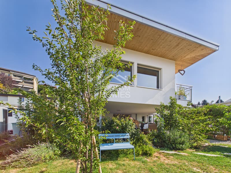 WO KINDERLACHEN ZU HAUSE IST (1)