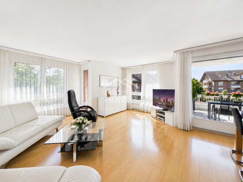 Hochwertiges Wohnen im Luxusquartier von Cham (4)