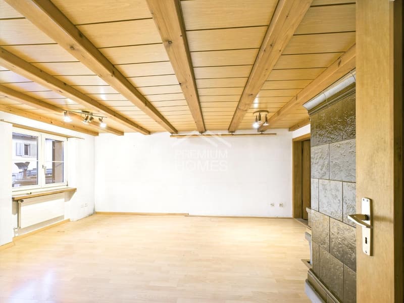 Doppeltes Potenzial: Ein Haus bezugsbereit, eines zur Neugestaltung (4)