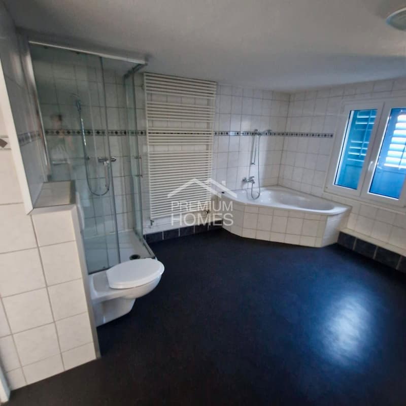 Vielseitiges Mehrgenerationenhaus mit Potenzial in Toplage (5)