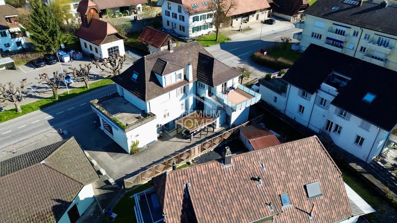 Zukunftsorientierte Kombination aus Wohnen und Gewerbe (1)