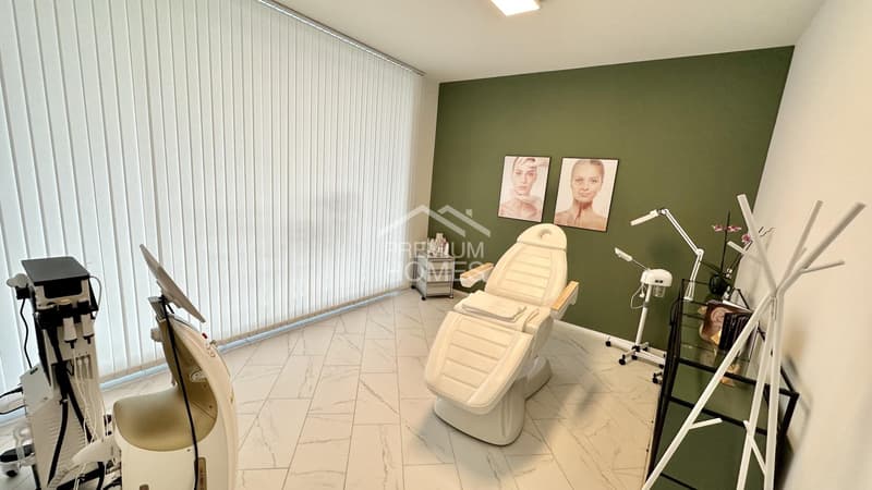 Moderner Salon an zentraler Lage (4)