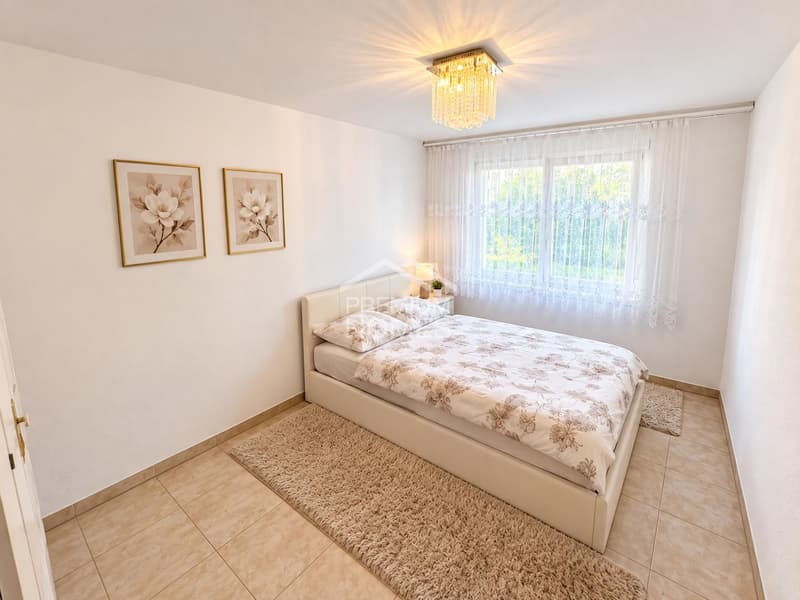 Ruhiges Wohnen mit viel Platz und Licht (6)