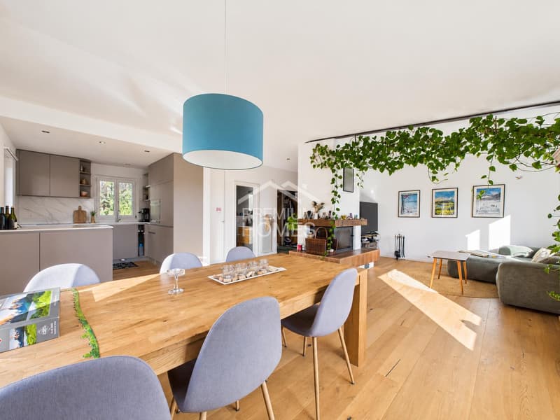 Einfamilienhaus an schöner Lage mit Weitsich! (3)