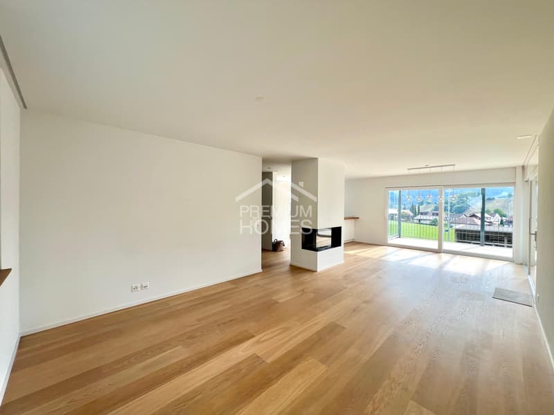 Freistehend, modern und mit traumhaftem Weitblick (5)
