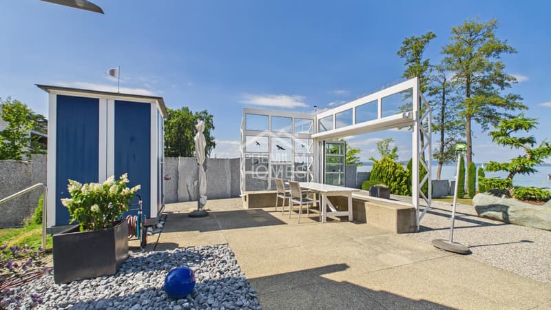 WO DER GARTEN ENDET UND DER BODENSEE BEGINNT (4)