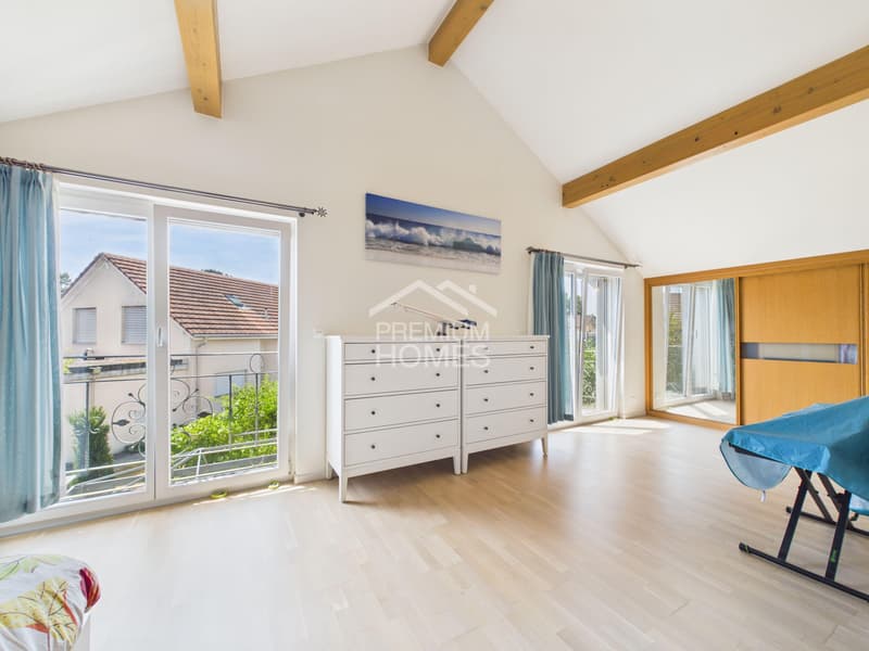 Villa familiale avec jardin (10)